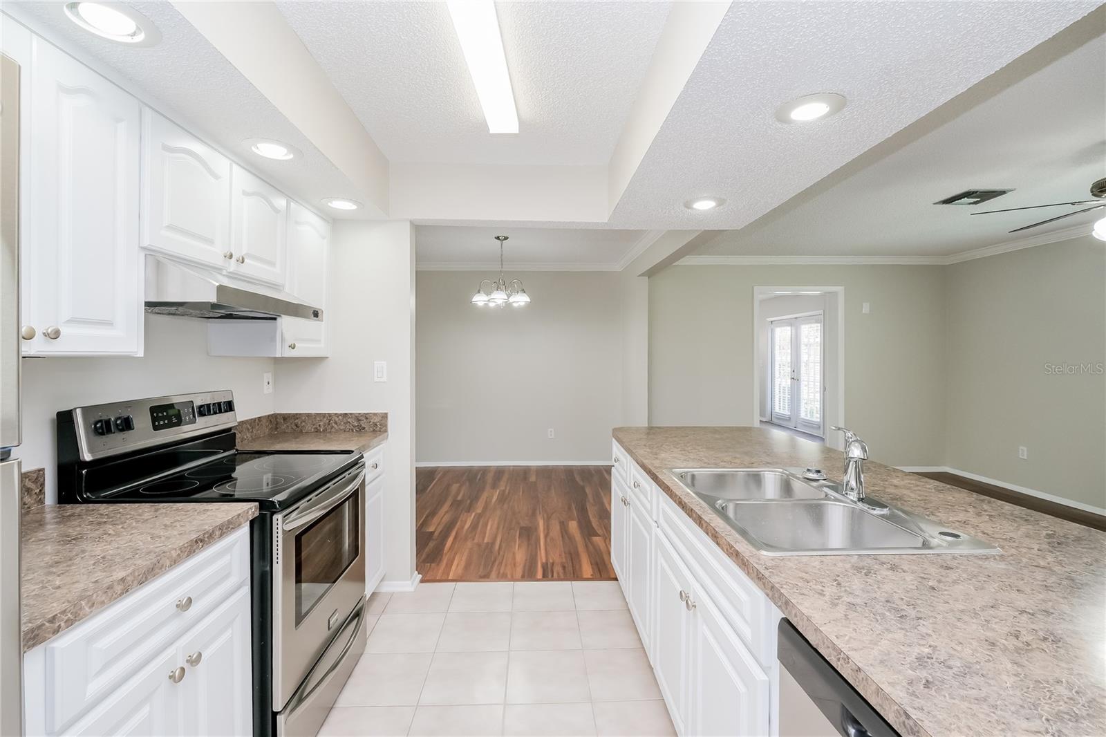 SPRING HILL - Residential Lease