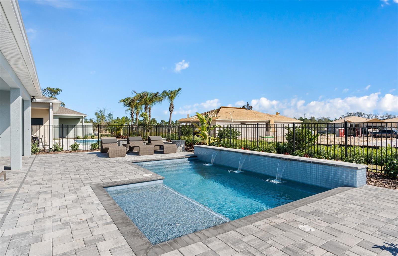 DEL WEBB OASIS - Residential
