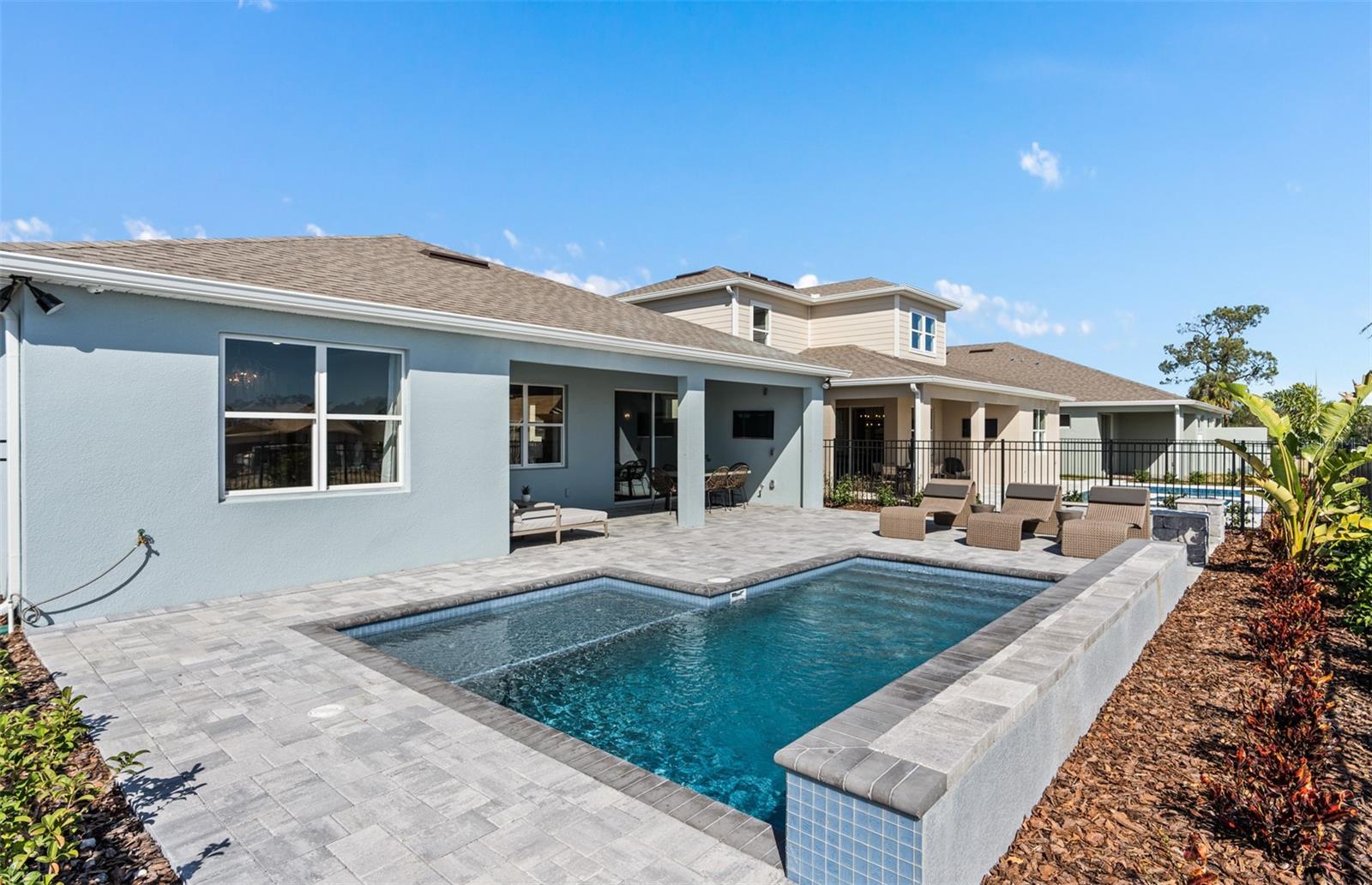 DEL WEBB OASIS - Residential