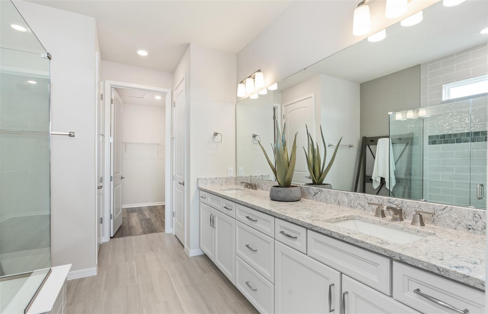 DEL WEBB OASIS - Residential