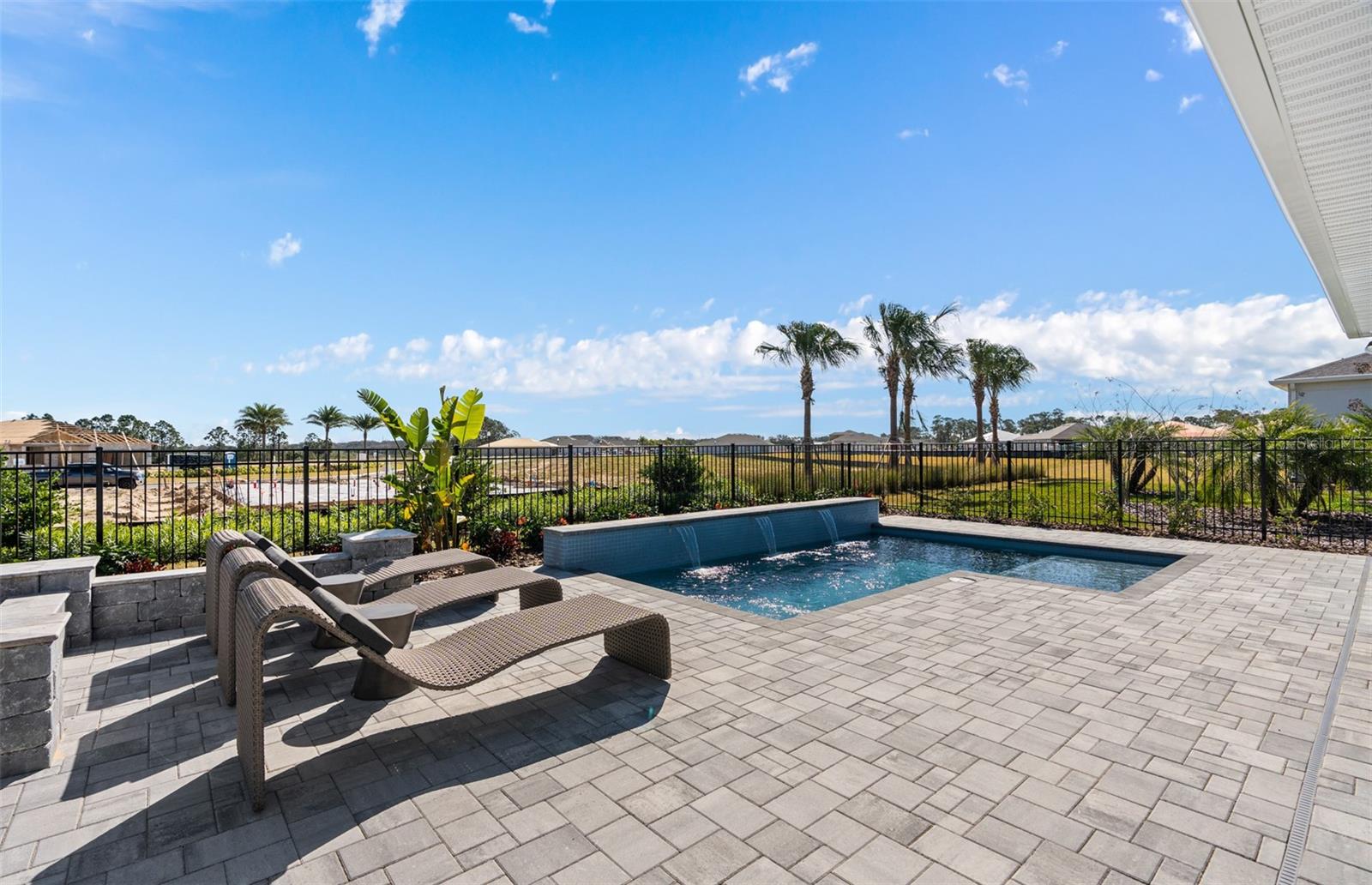 DEL WEBB OASIS - Residential