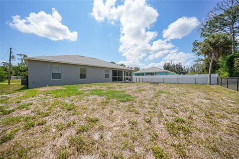 A home in PORT CHARLOTTE