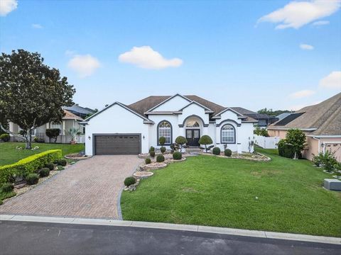 Photo of 5527 Vintage View Boulevard, Lakeland, FL 33812 (MLS # L4956265) Photo of 5527 Vintage View Boulevard, Lakeland, FL 33812 (MLS # L4956265)