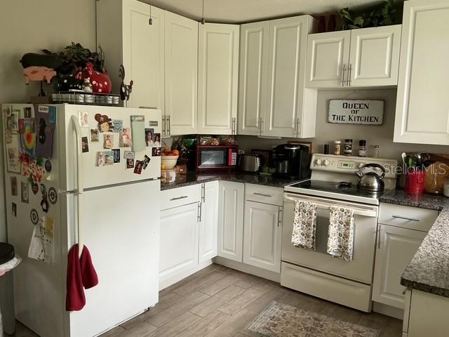 SUNSET RIDGE - Residential