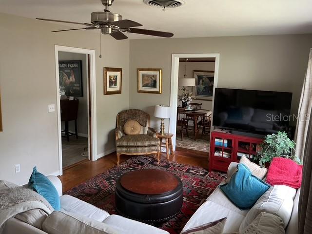 SUNSET RIDGE - Residential