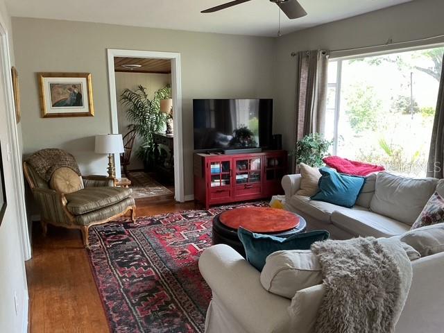 SUNSET RIDGE - Residential