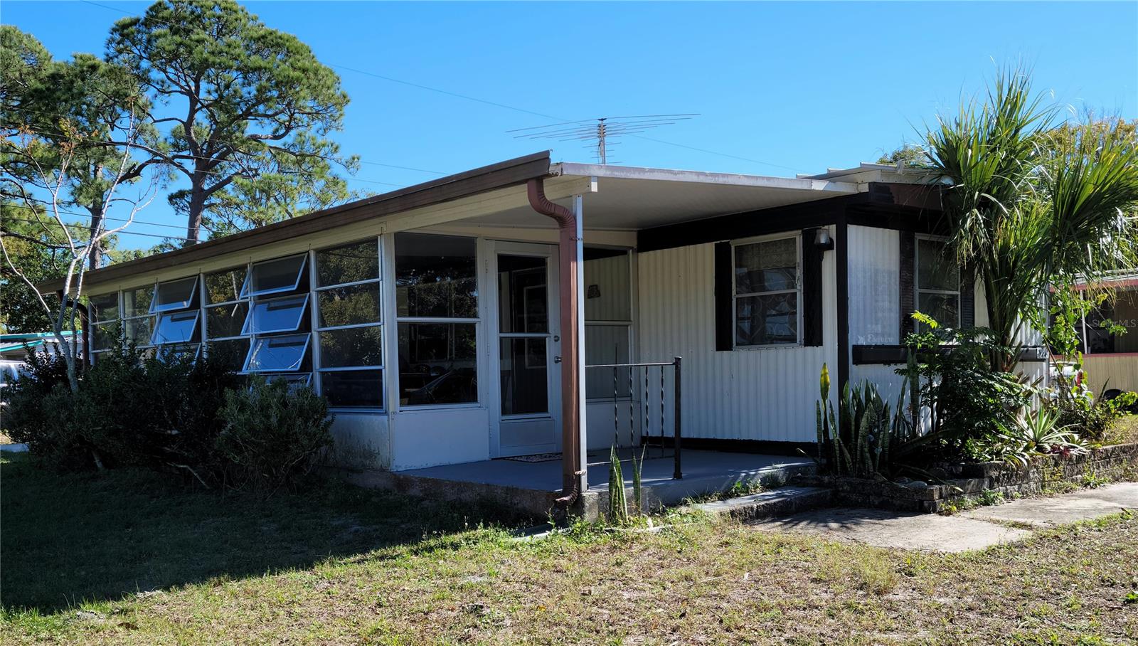 On your own land across the street from a small pond and walking area. Located in Commonwealth/Allendale subdivision. This is a single wide manufactured home with 29 X 10 Florida room. Master bedroom is 14 X 10 plus aw smaller second bedroom off hall with window and closet but not fully enclosed. Eat in kitchen and nice size living room for entertaining. Most furniture will stay stay. Seller will be removing personal items in the next few weeks. ;Water: City