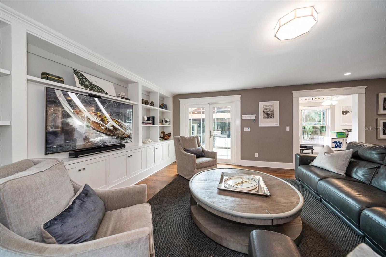 HARBOR VIEW - Residential