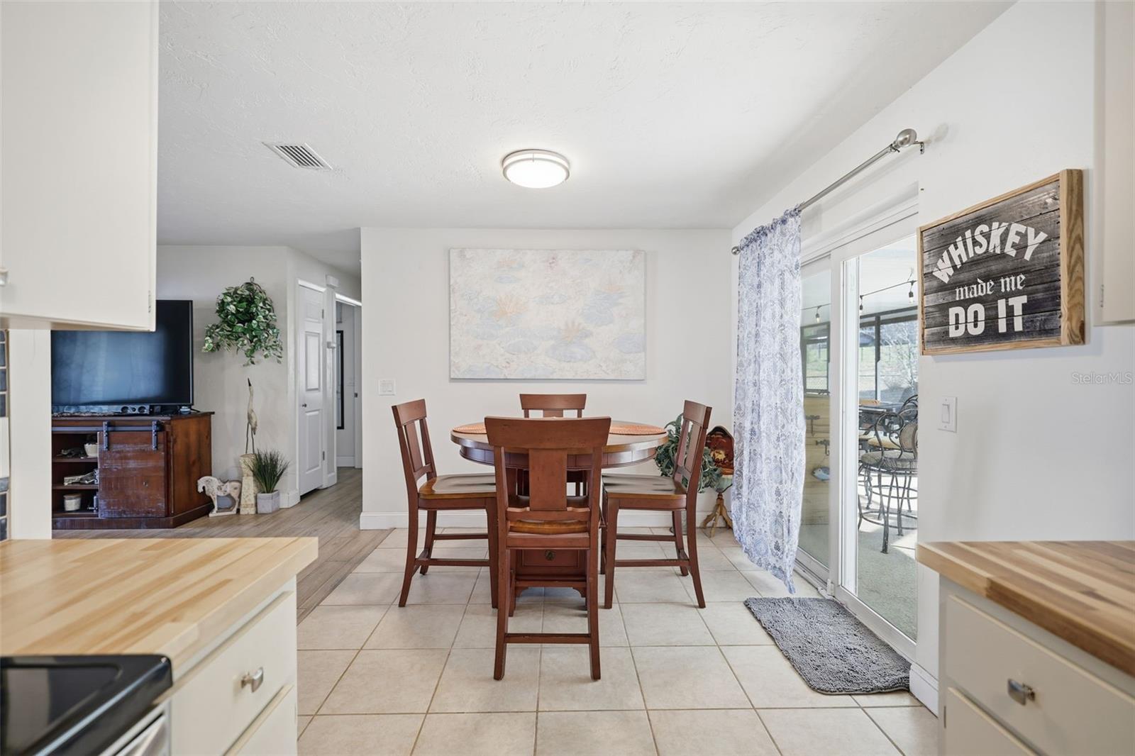 BEVERLY HILLS UNIT 08 PH 02 - Residential