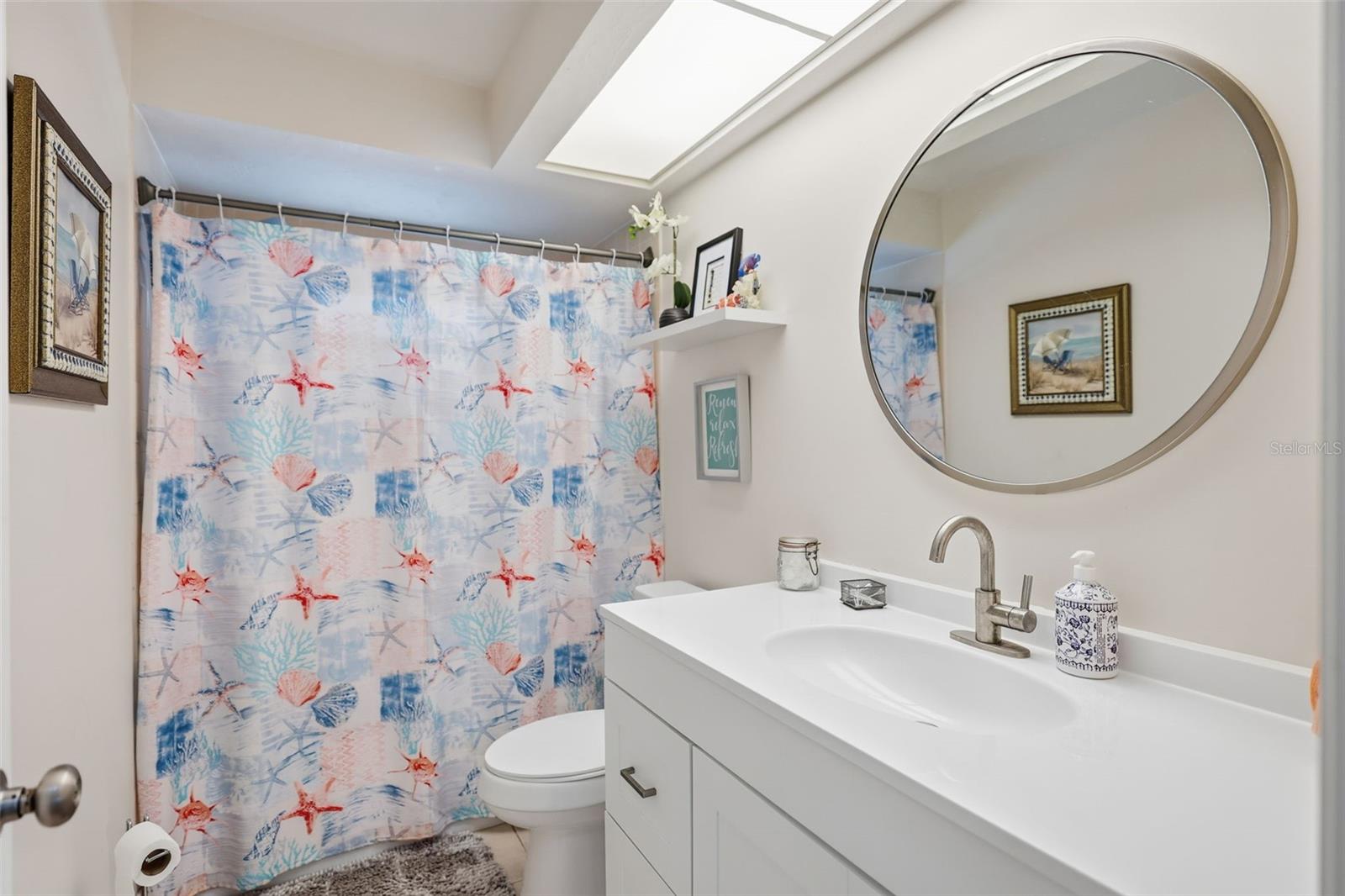 BEVERLY HILLS UNIT 08 PH 02 - Residential