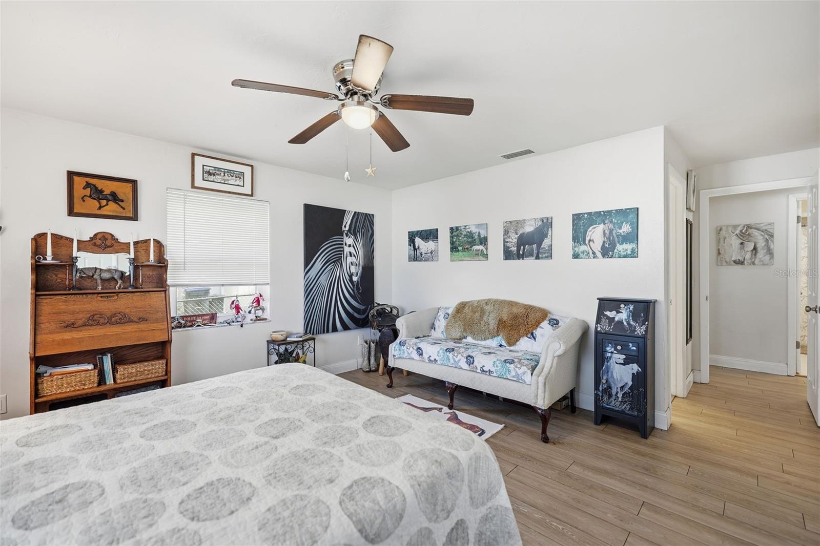 BEVERLY HILLS UNIT 08 PH 02 - Residential