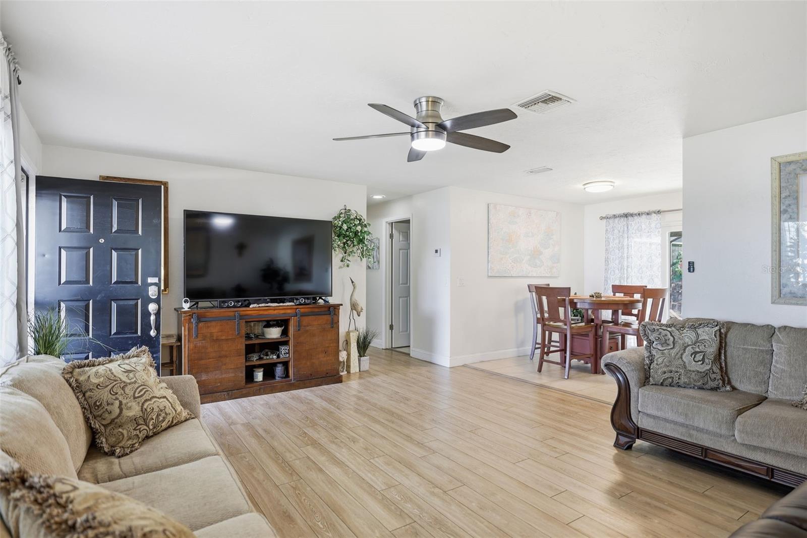 BEVERLY HILLS UNIT 08 PH 02 - Residential