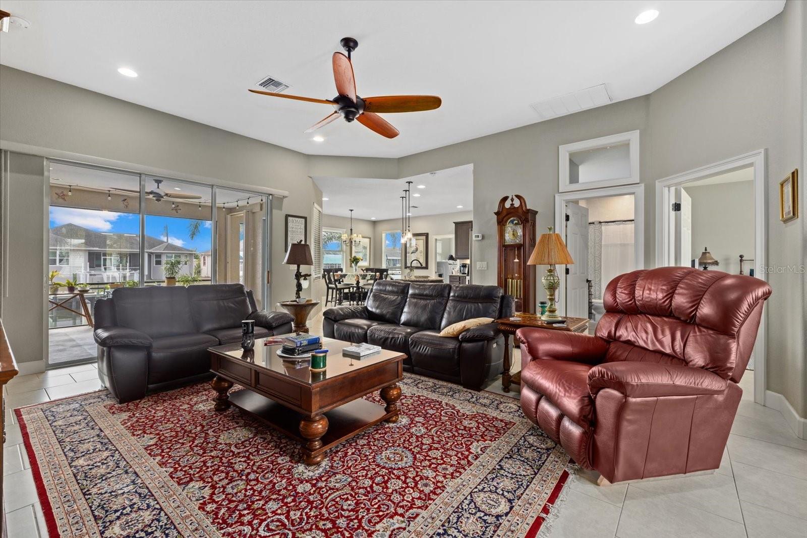 RIVIERA LAGOONS - Residential