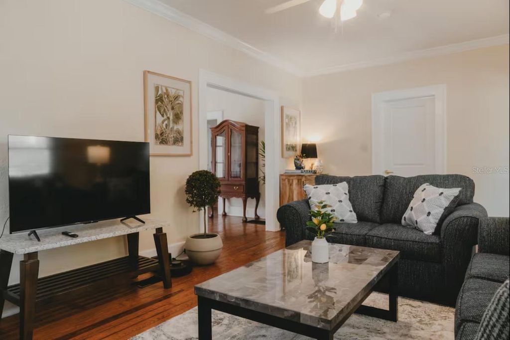 Photo of 62 W Muriel Street, Orlando, FL 32806 (MLS # O6398822)