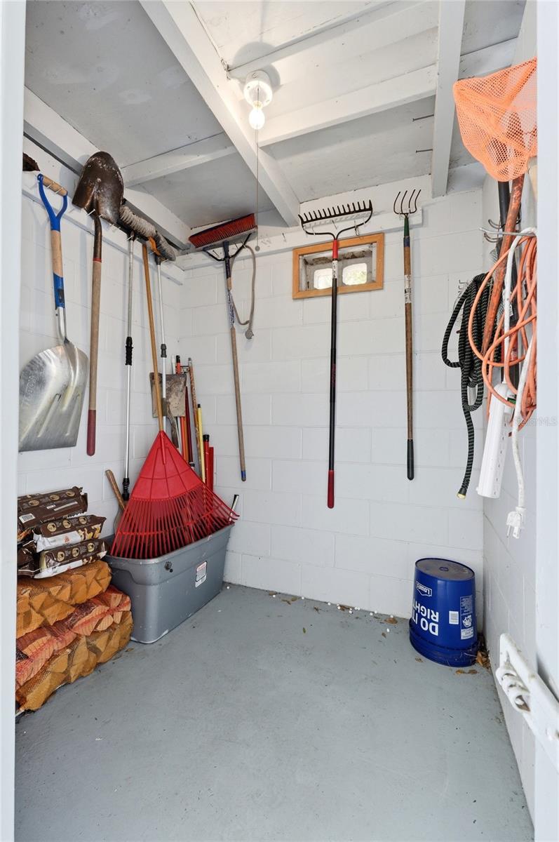 LAKE MARION HOMESITES - Residential