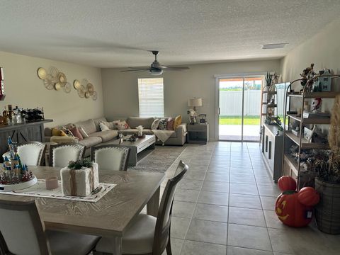 A home in KISSIMMEE