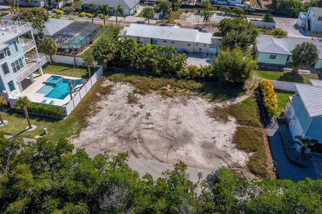 Photo of 620 Companion Way, Longboat Key, FL 34228 (MLS # A4680278)