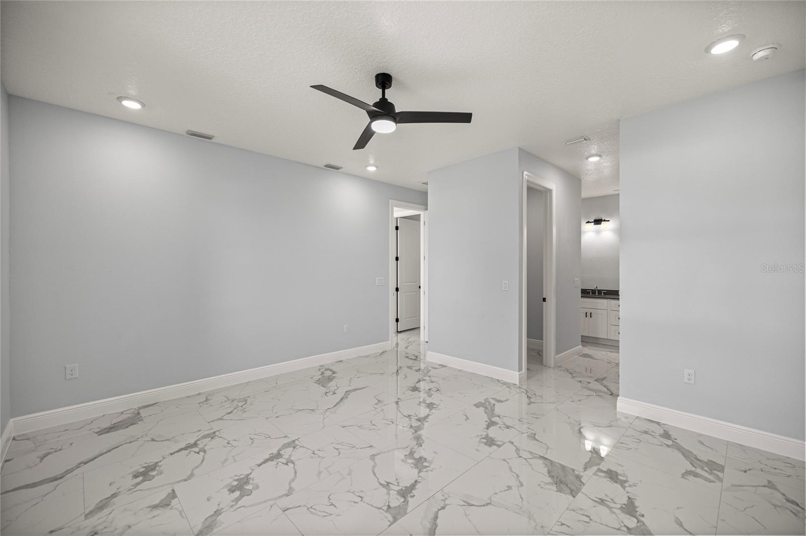 LAKE WEIR HEIGHTS - Residential