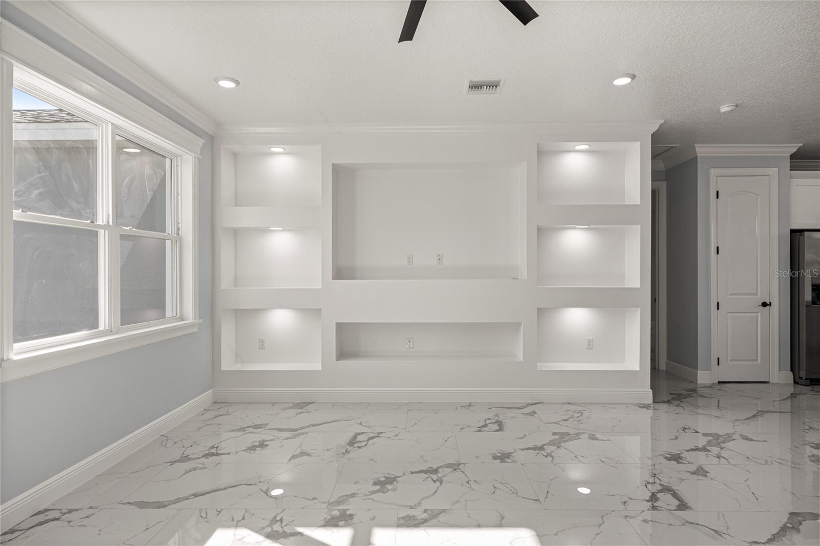 LAKE WEIR HEIGHTS - Residential