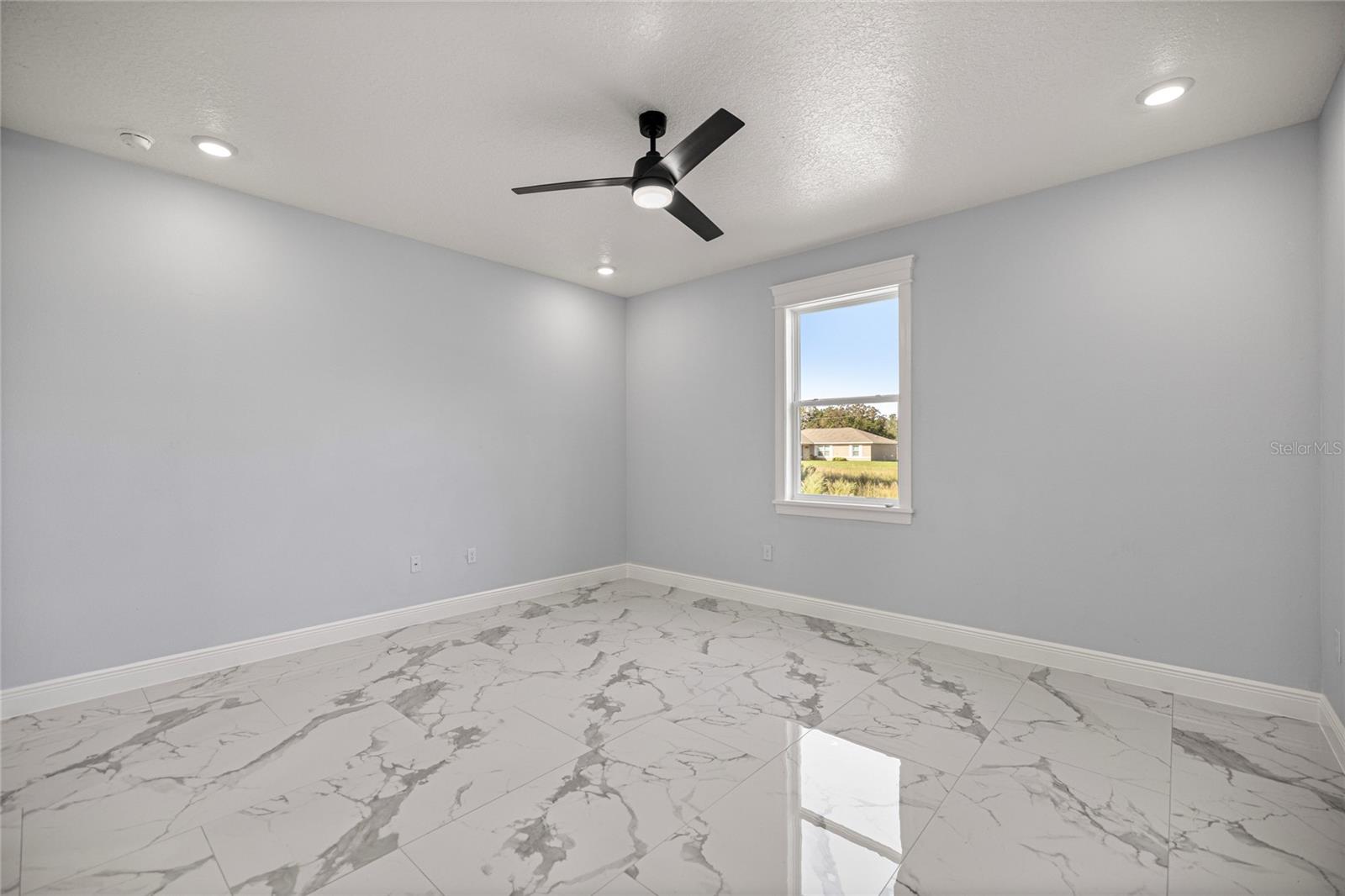 LAKE WEIR HEIGHTS - Residential