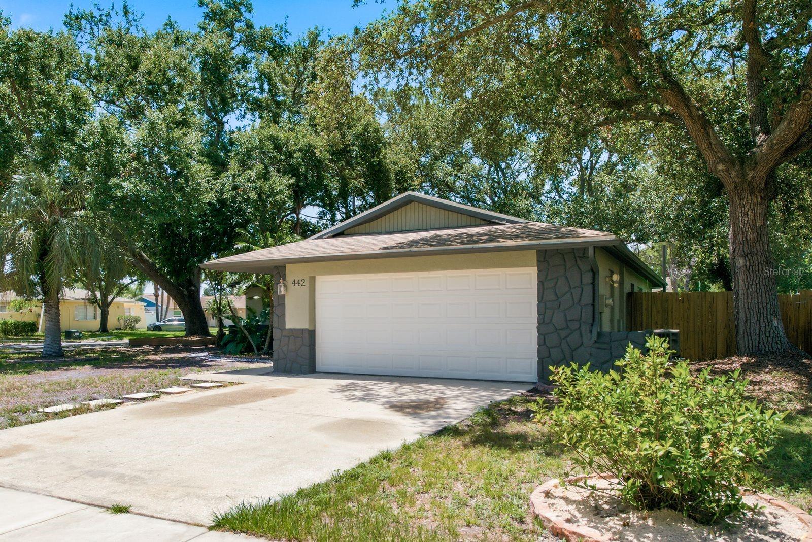 442 EVERGREEN DRIVE