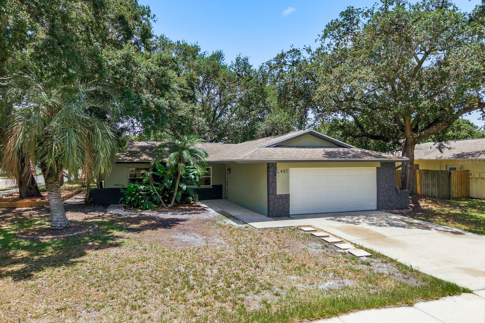 442 EVERGREEN DRIVE