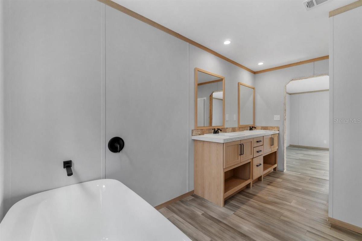 ASTOR FOREST CAMPSITES UNREC - Residential