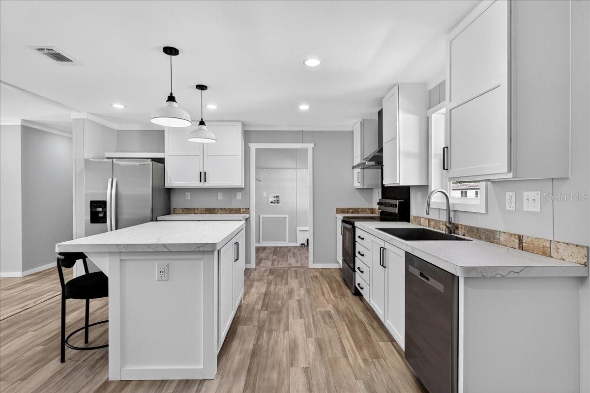 ASTOR FOREST CAMPSITES UNREC - Residential