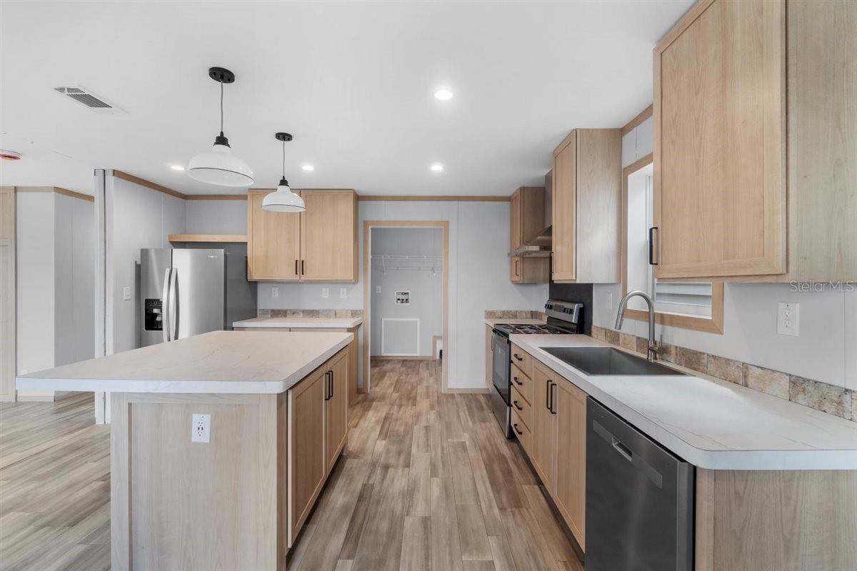 ASTOR FOREST CAMPSITES UNREC - Residential