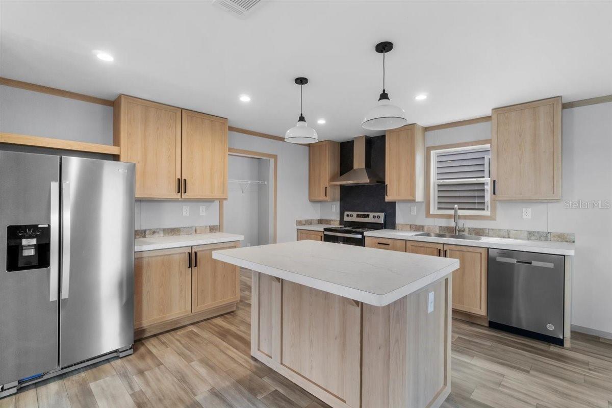 ASTOR FOREST CAMPSITES UNREC - Residential