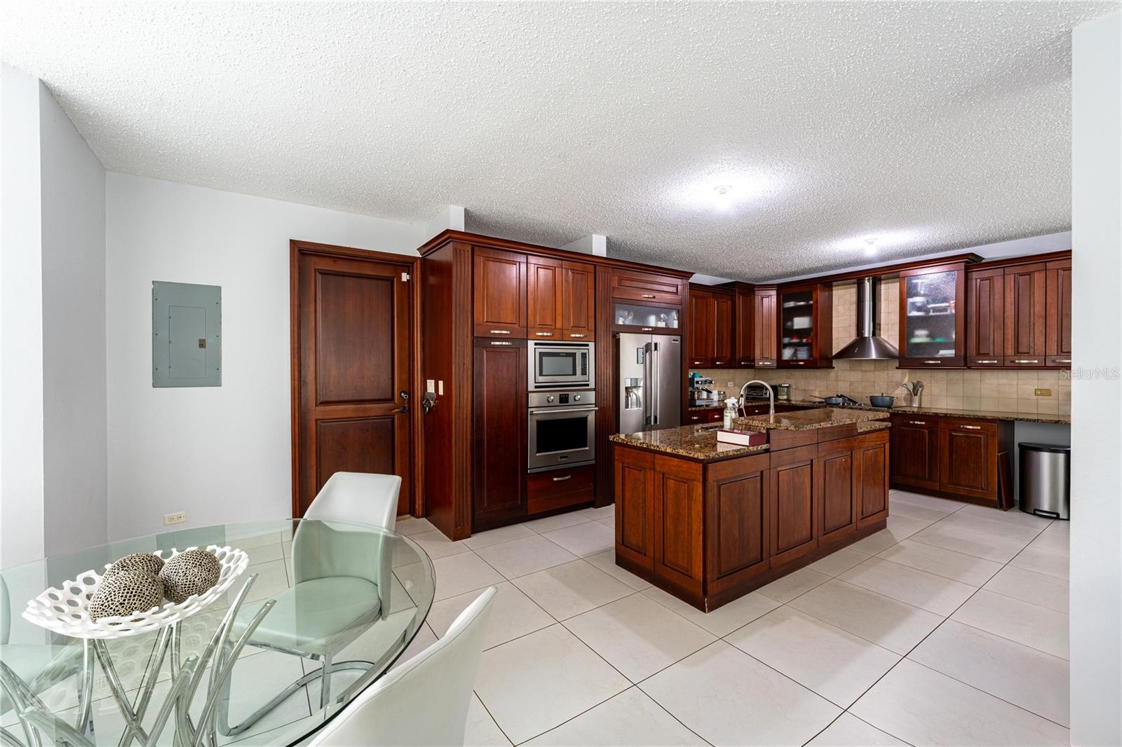 LAS NUBES HACIENDA SAN JOSE - Residential