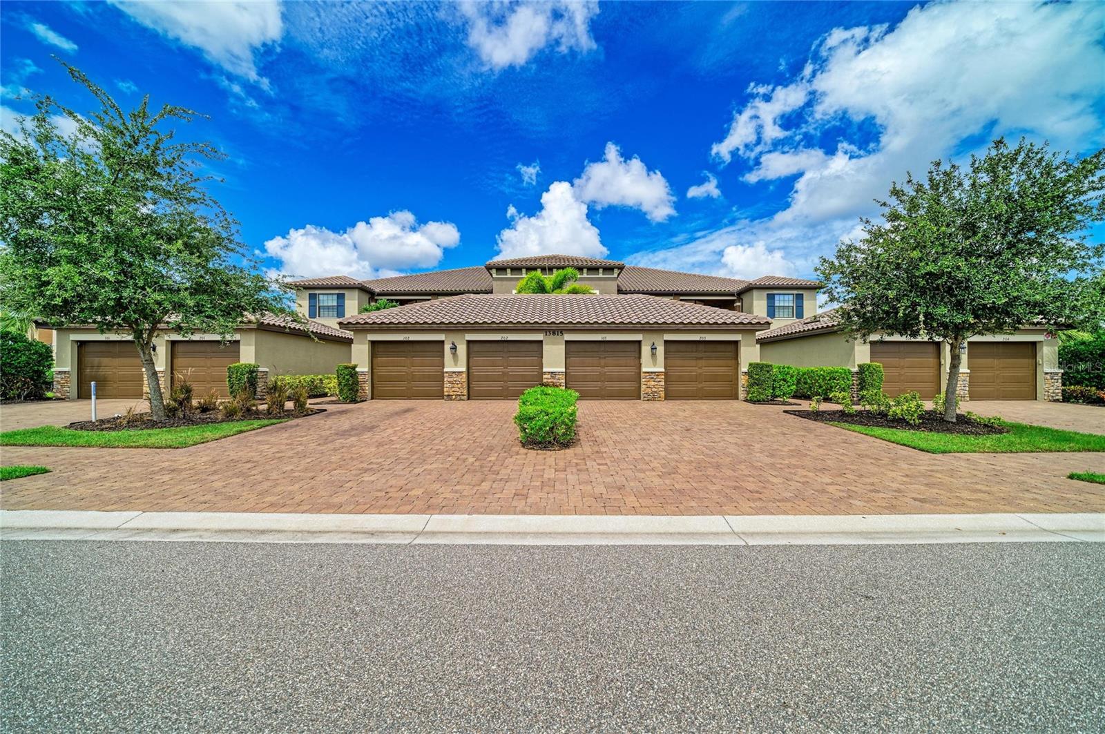 13815 MESSINA LOOP 101