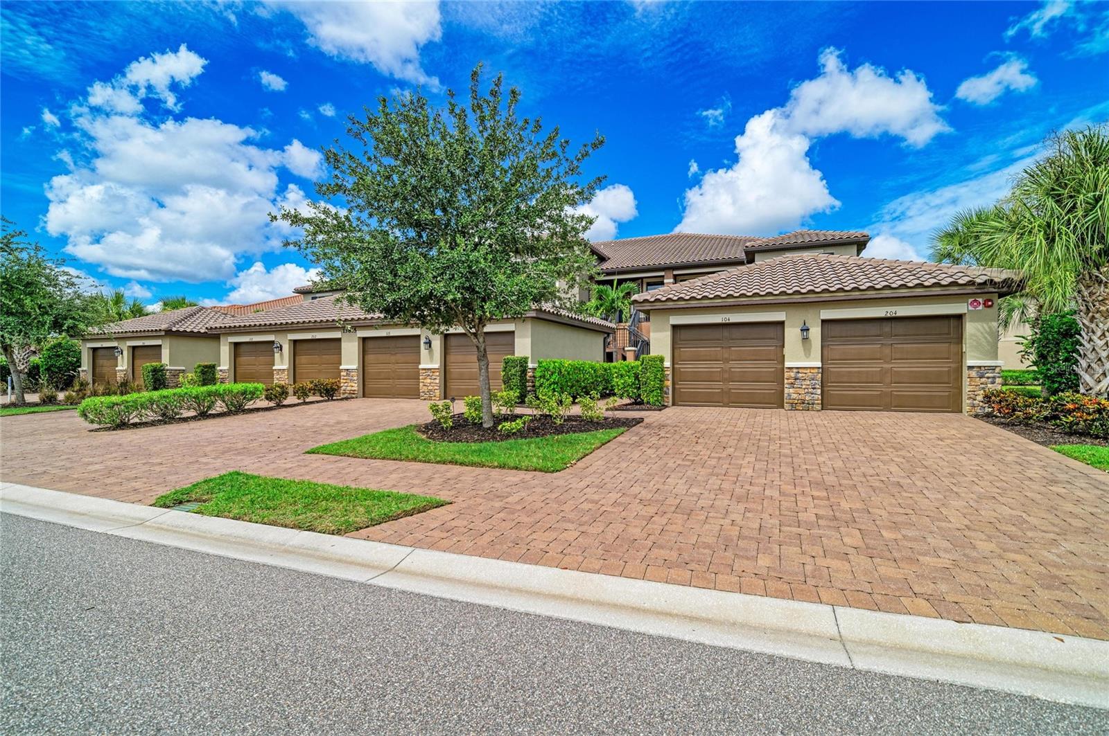 13815 MESSINA LOOP 101