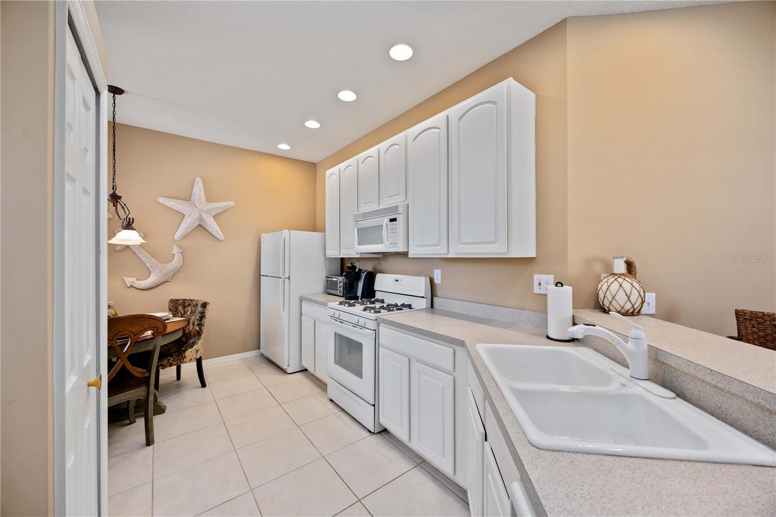 LAKERIDGE FALLS PH 1C - Residential