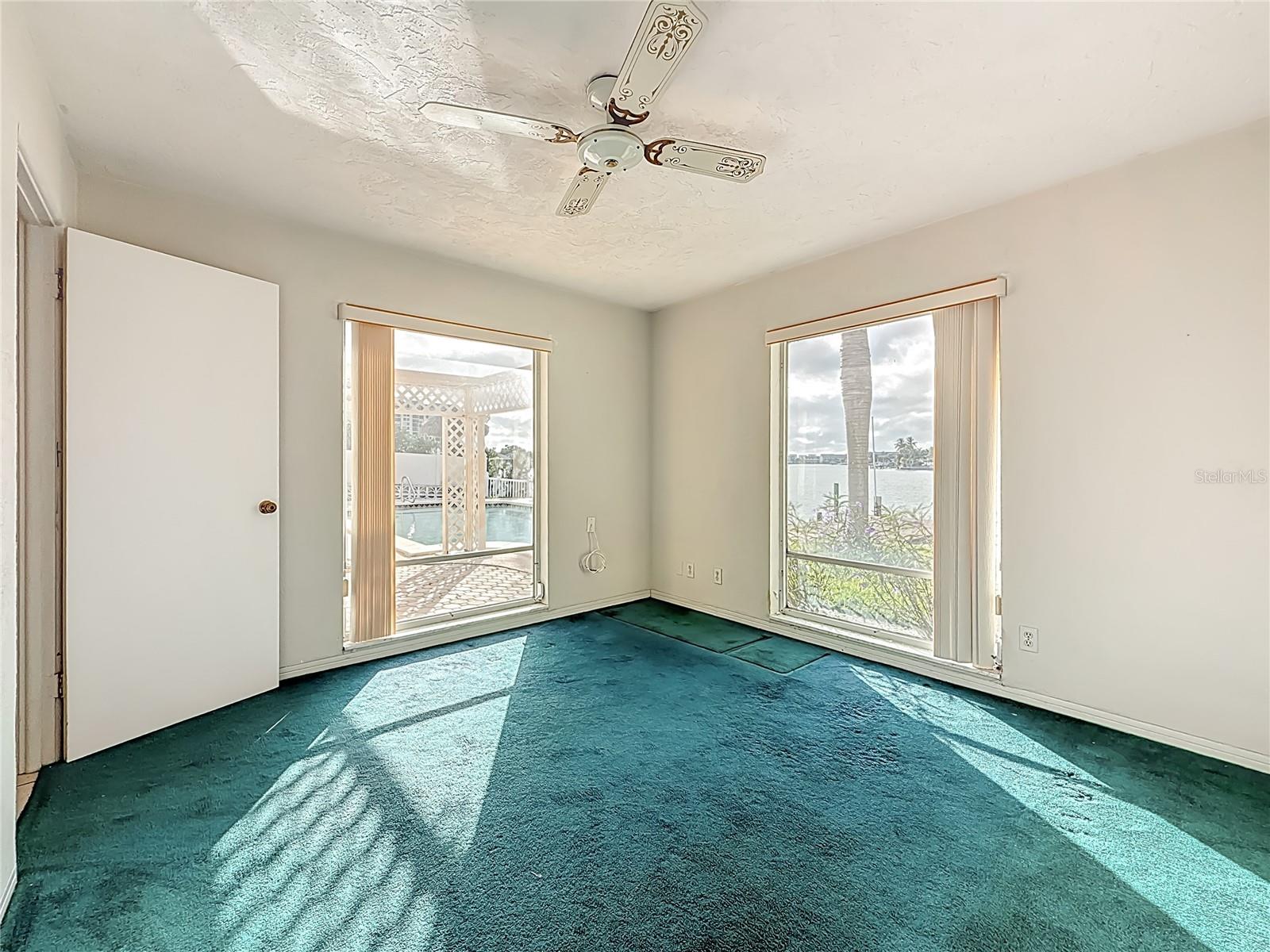 SOUTH CSWY ISLE YACHT CLUB 5TH ADD - Residential