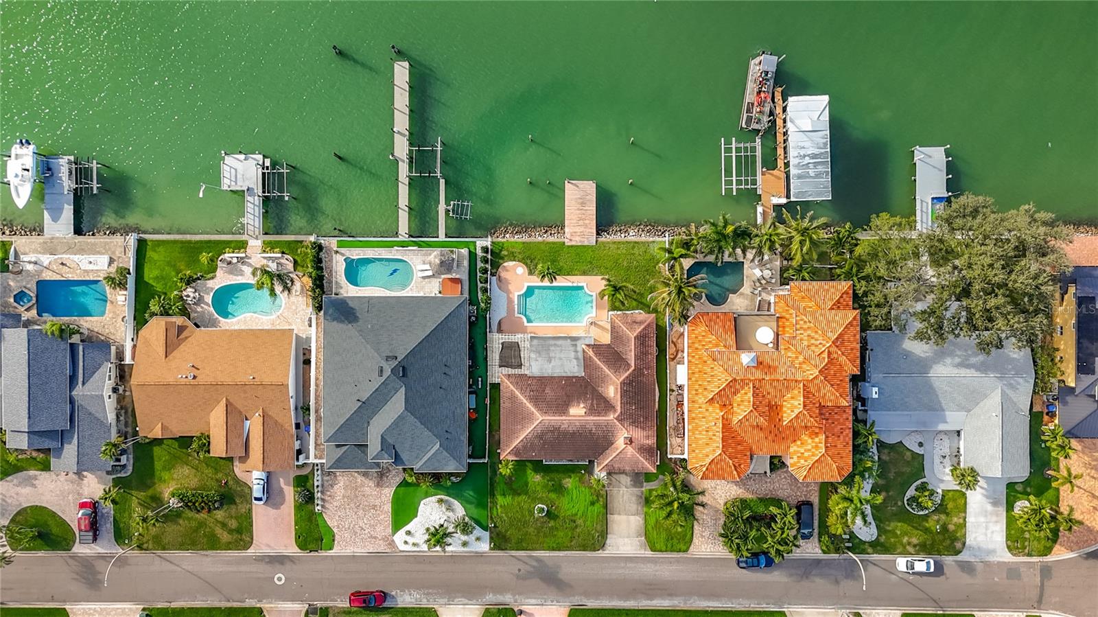 SOUTH CSWY ISLE YACHT CLUB 5TH ADD - Residential