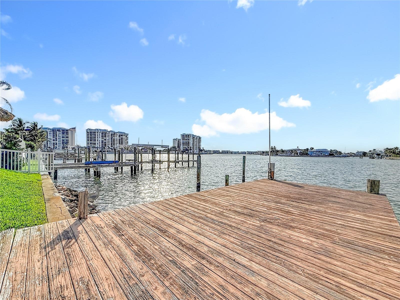 SOUTH CSWY ISLE YACHT CLUB 5TH ADD - Residential