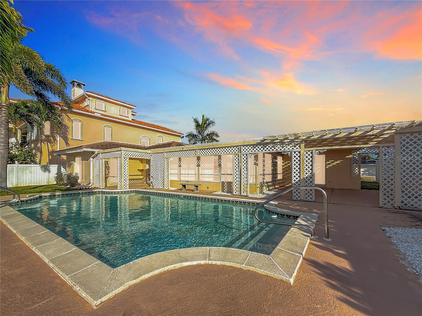 SOUTH CSWY ISLE YACHT CLUB 5TH ADD - Residential