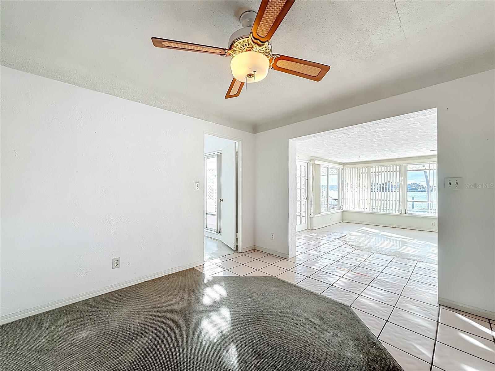 SOUTH CSWY ISLE YACHT CLUB 5TH ADD - Residential