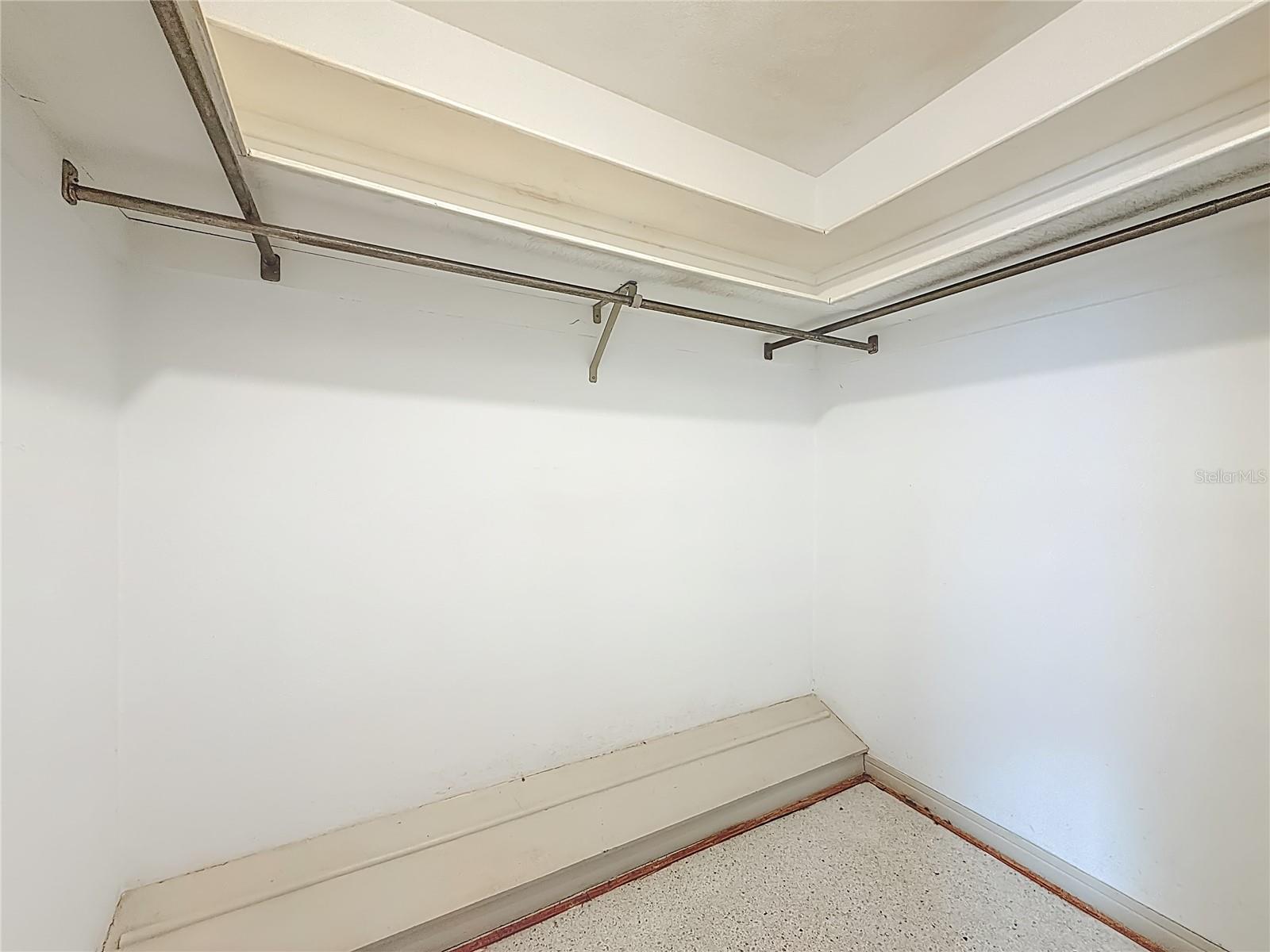 SOUTH CSWY ISLE YACHT CLUB 5TH ADD - Residential