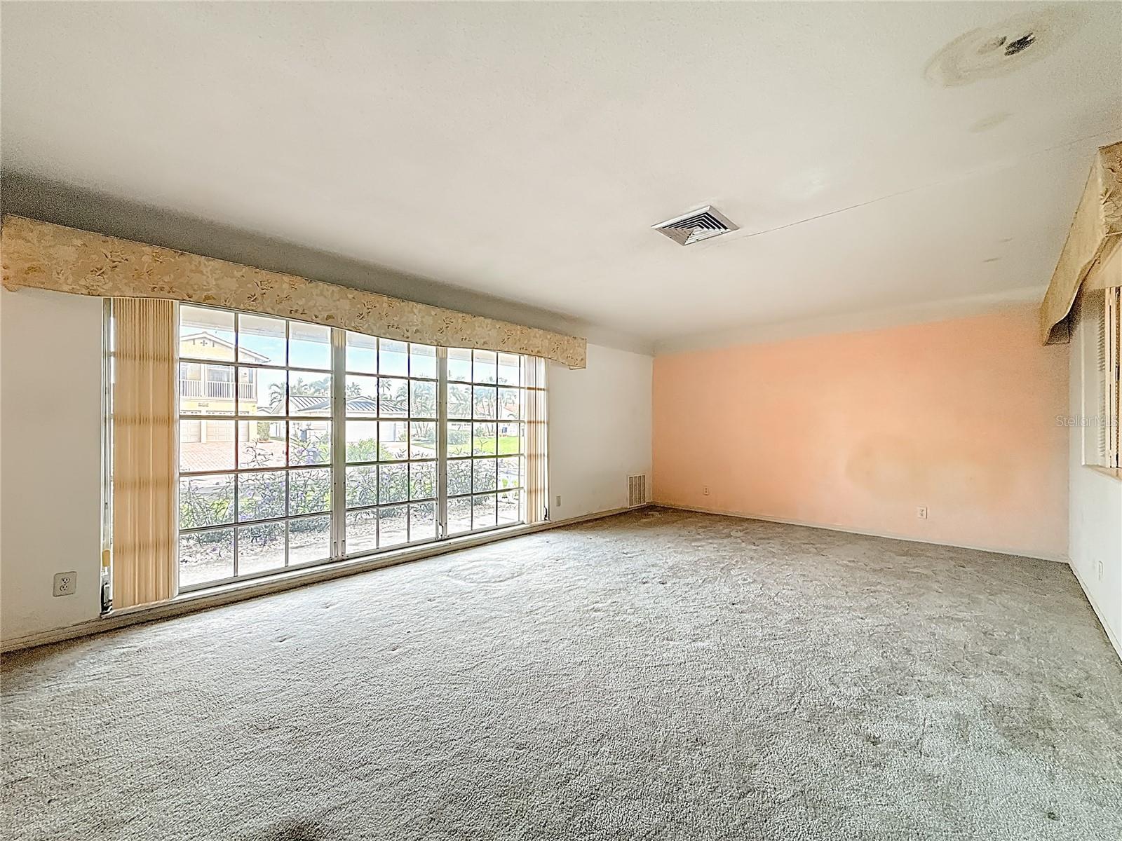 SOUTH CSWY ISLE YACHT CLUB 5TH ADD - Residential