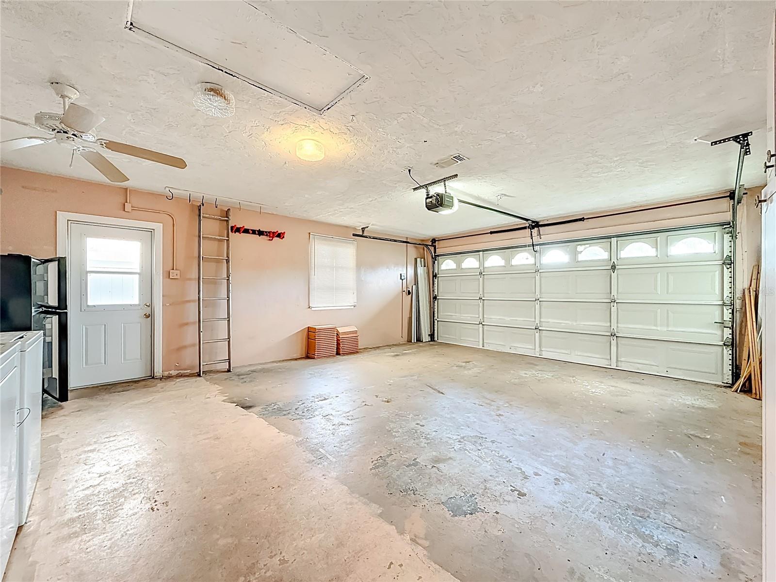 SOUTH CSWY ISLE YACHT CLUB 5TH ADD - Residential