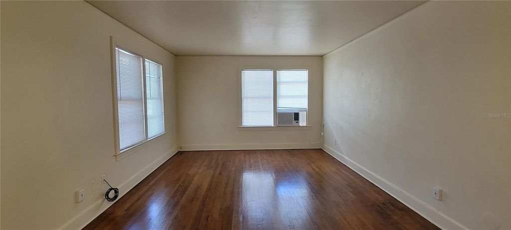 Photo of 207 NE Blvd #4, Gainesville, FL 32601 (MLS # GC537150)