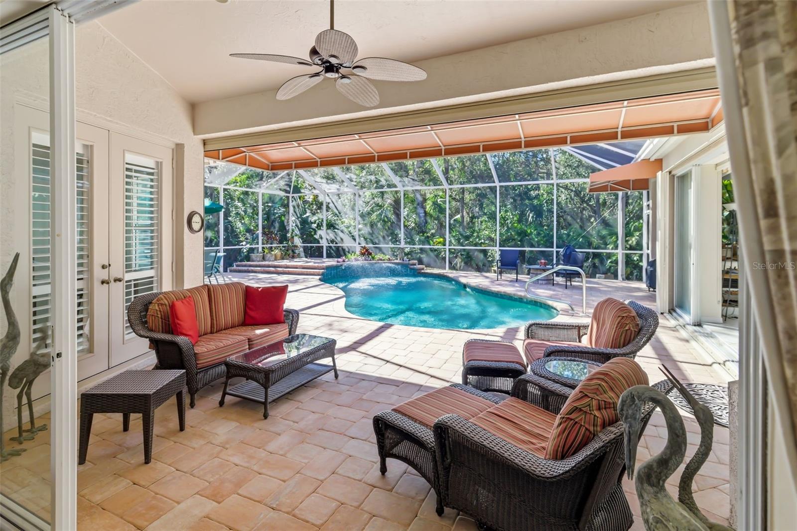 LAUREL OAK ESTATES - Residential