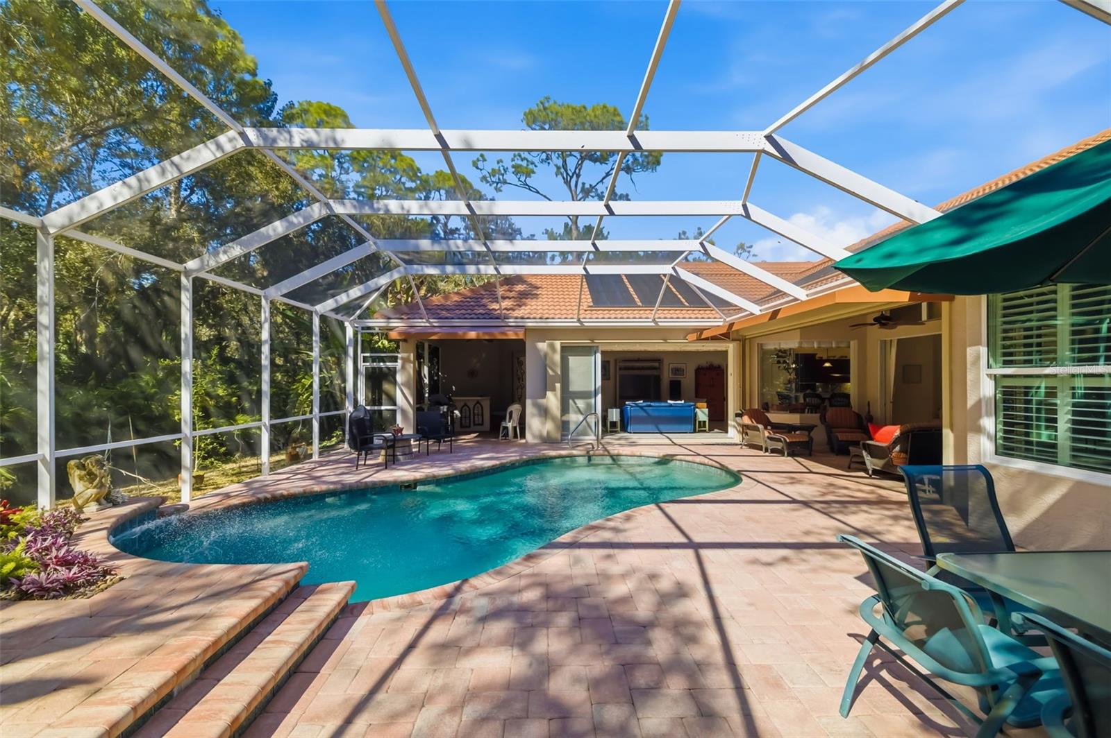 LAUREL OAK ESTATES - Residential