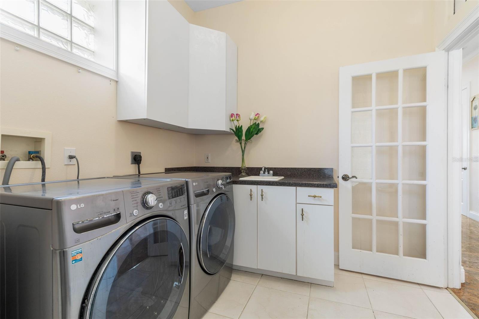 FRONT ST GRANDHAVEN PH 1 - Residential