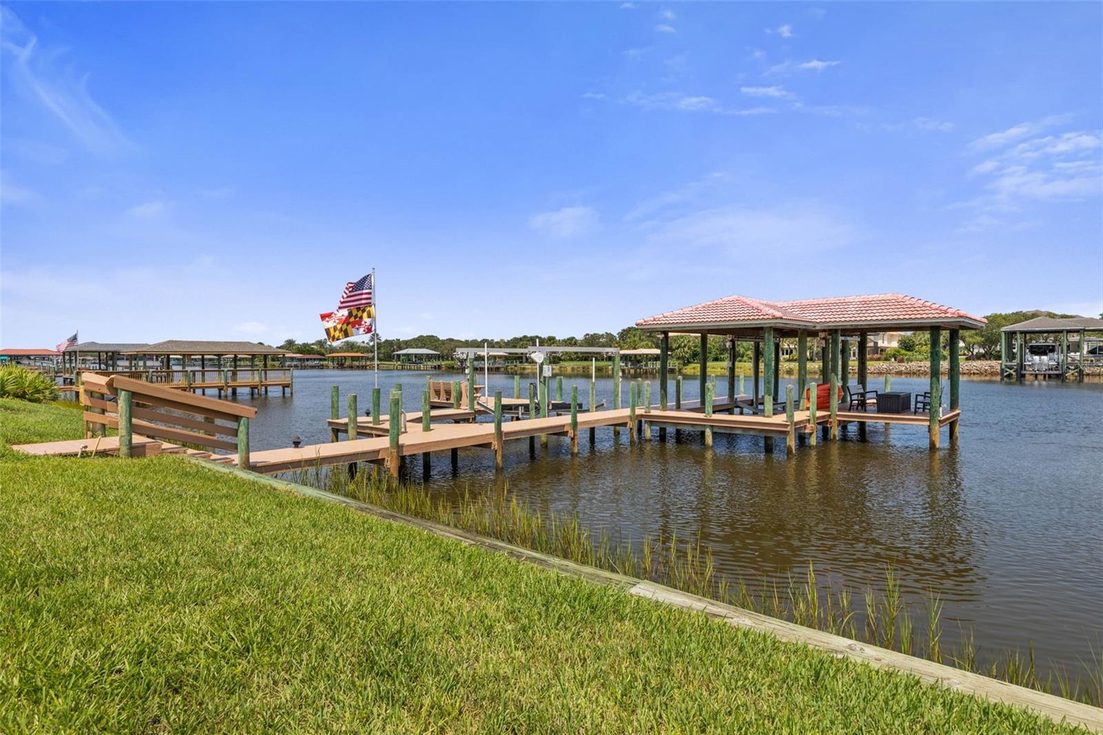 FRONT ST GRANDHAVEN PH 1 - Residential