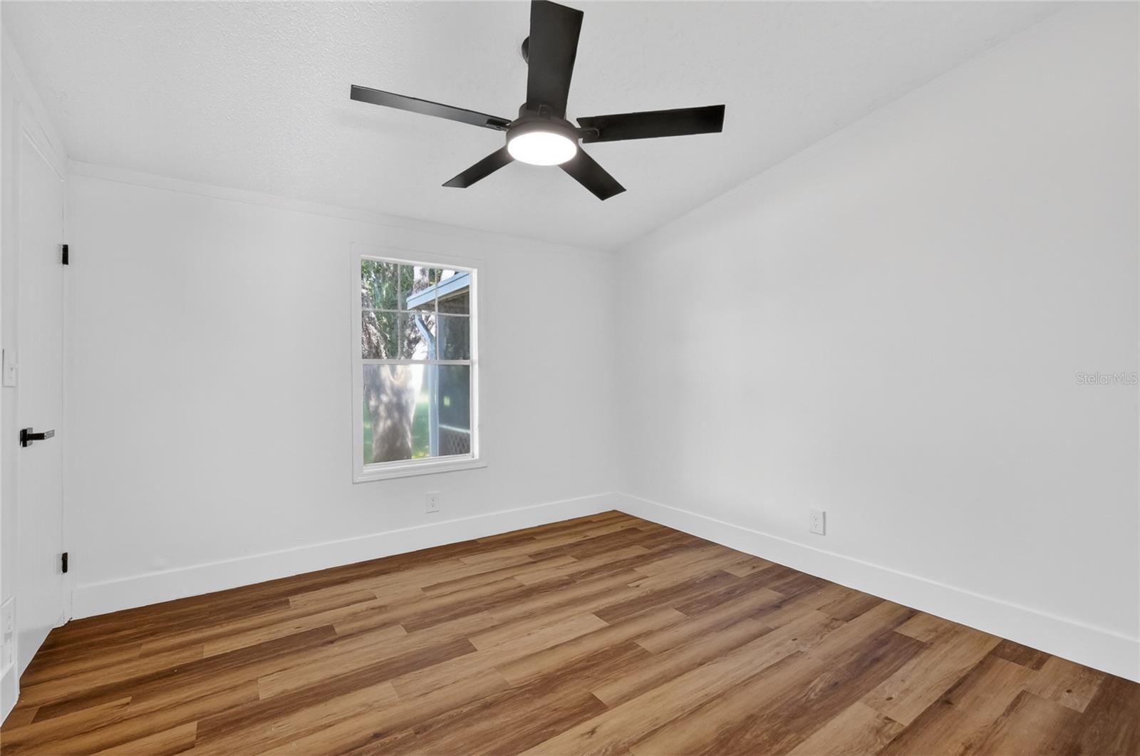 COLEMAN OAKS - Residential