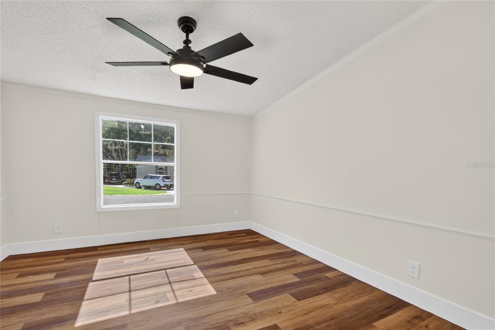 COLEMAN OAKS - Residential