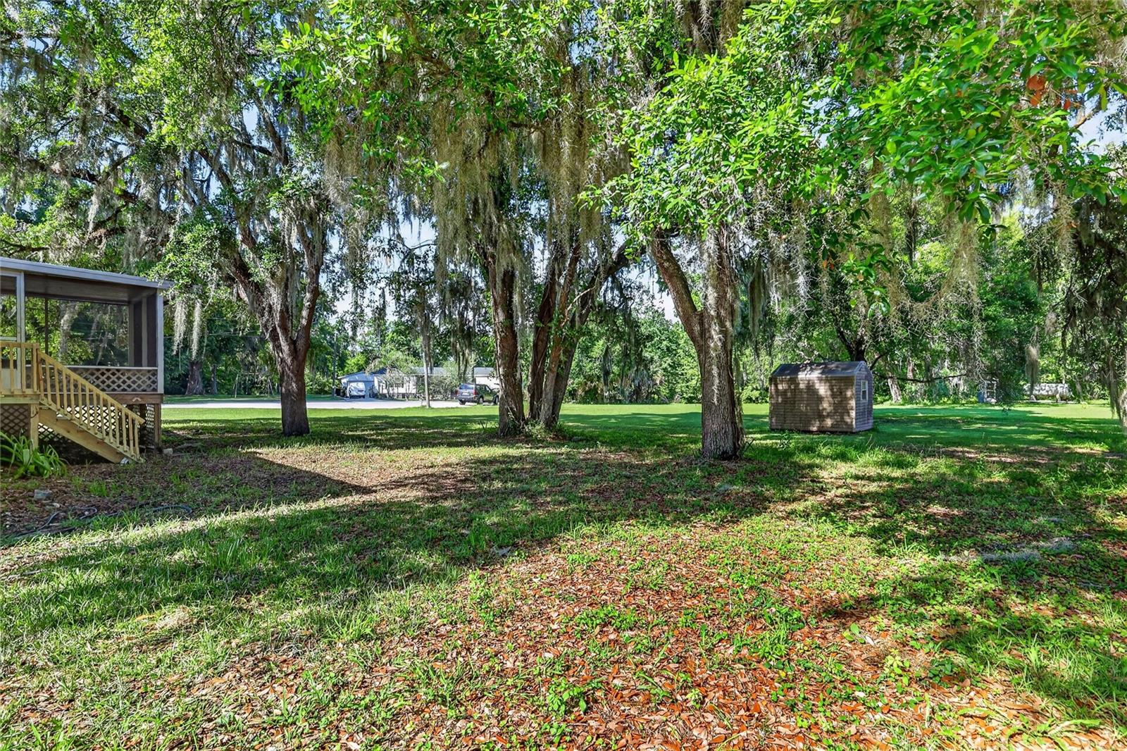 COLEMAN OAKS - Residential